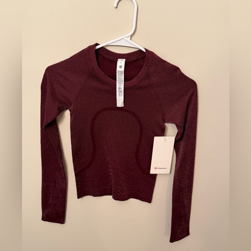 NWT Lululemon Swiftly Tech Long Sleeve (shiny)